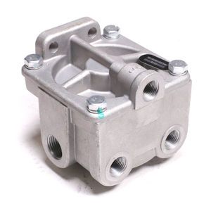 International Truck 455-975-C Relay Valve