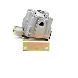 BENDIX 103833 Relay Valve (R-14)