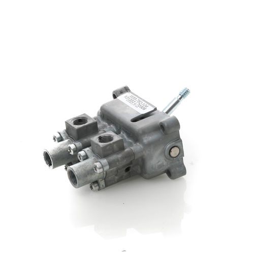 Williams 131383 WM782-104 Two Position Four-Way Control Valve | 131383